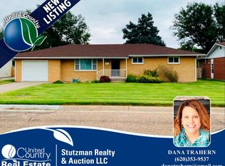 912 N Sullivan St, Ulysses, KS 67880