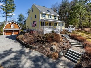213 Wethersfield St, Rowley, MA 01969