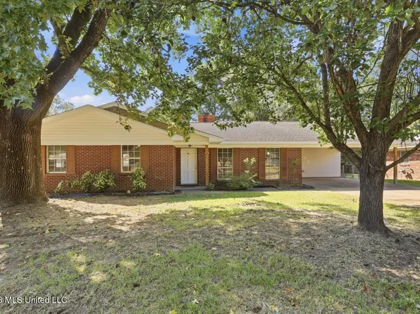 5225 Sunnyvale Dr, Jackson, MS 39211