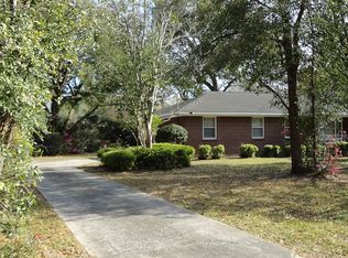 1249 Bamboo Dr, Charleston, SC 29407