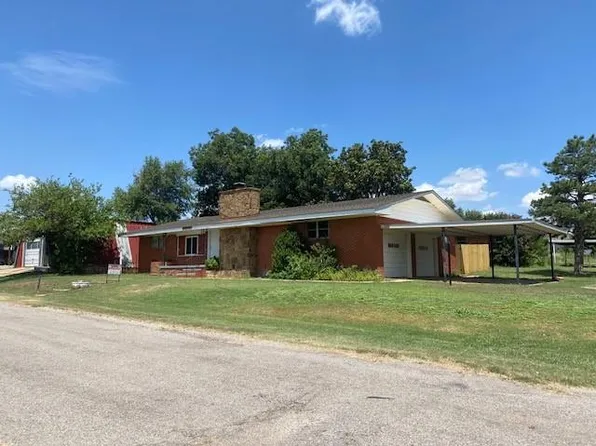 820 Washington Ave, Mountain View, OK 73062