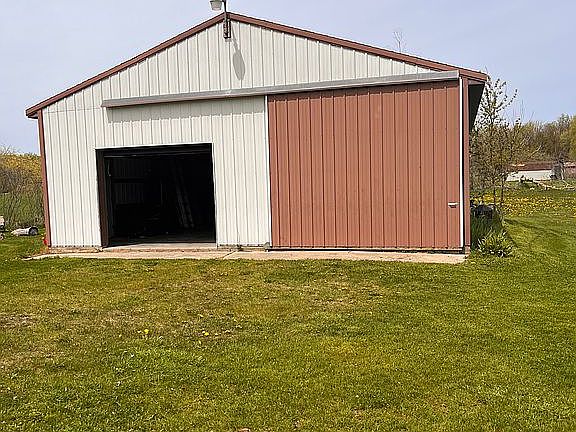 4th image of 5157 N Eight Mile Rd