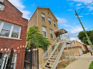 2412 S Bell Ave, Chicago, IL 60608