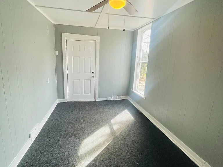 228 E Laurel Ave #3 — Photo 8