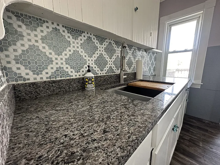569 Rimmon St #2 — Photo 4