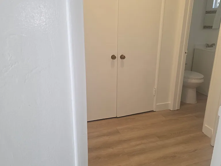 931 S Trident St #B — Photo 14