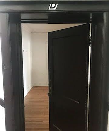 2nd image of 2537-41 N Farwell Ave #D