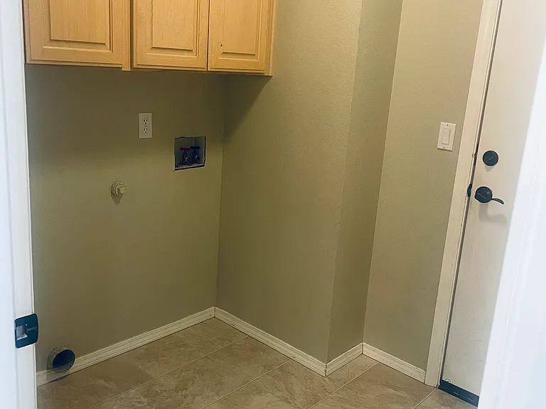 2830 Foxhaven Dr SE — Photo 21