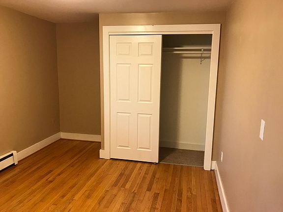 3rd image of 7 Pleasant St #7D
