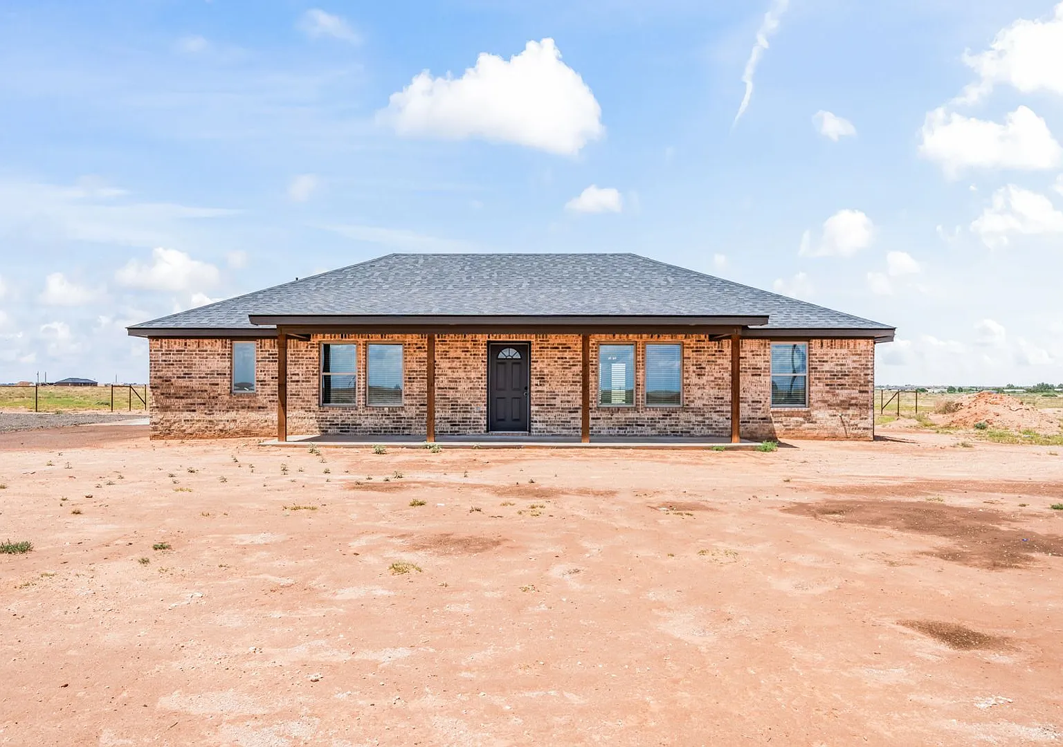 New Construction Home In Slaton ISD! — Photo 1