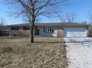 25 S Shamrock Rd, Hartford City, IN 47348