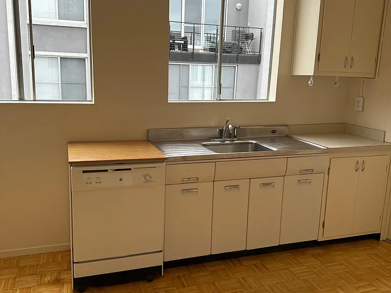 3330 Buchanan St #4 — Photo 17