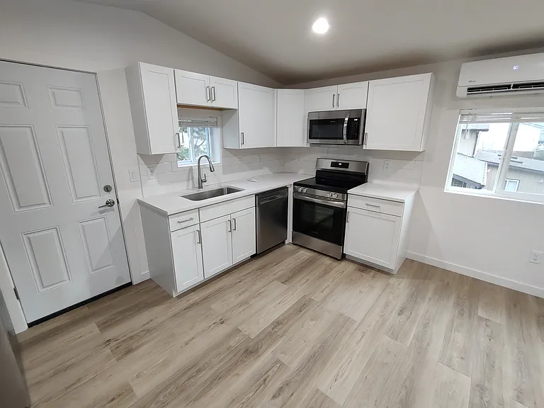 8197 S Marshall St #B — Photo 7