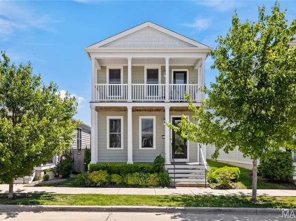 4033 Hempstead St, Saint Charles, MO 63301