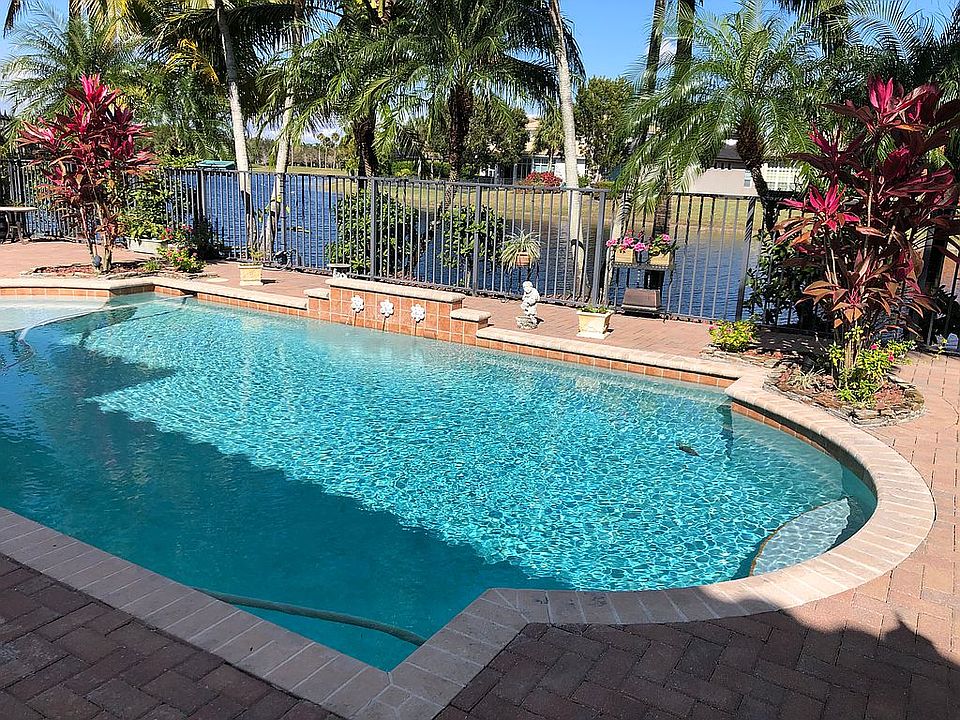 2nd image of 7972 NW 109th Ln