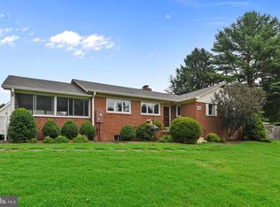 9510 Leemay St, Vienna, VA 22182