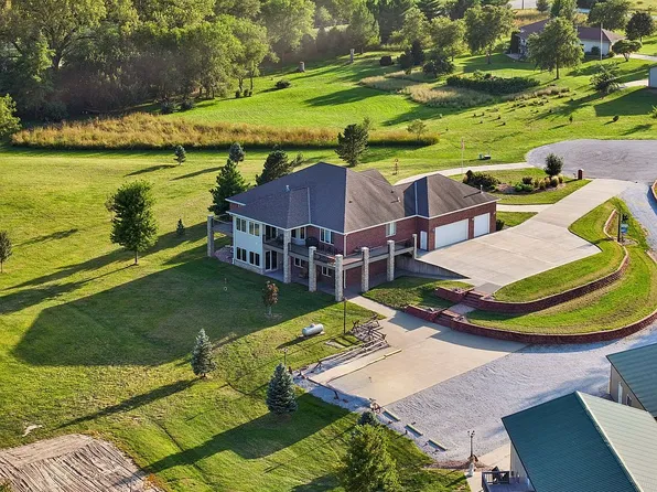5900 Alpine Ct, Denton, NE 68339