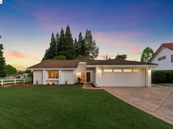 238 Delta Pl, Danville, CA 94526