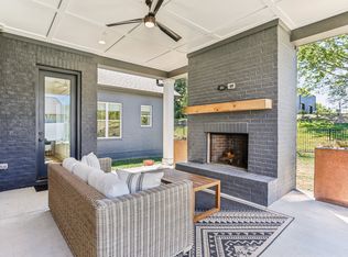 2725 Otterham Dr, Thompsons Station, TN 37179