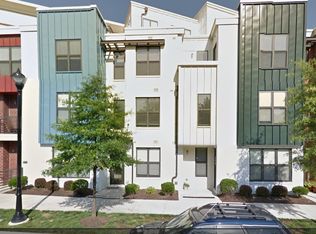 3022 Commonwealth Ave, Alexandria, VA 22305