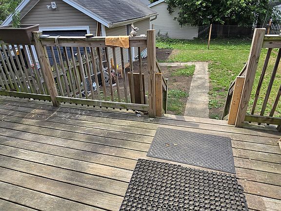 Deck Facing Backyard