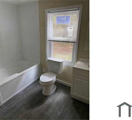 3 bed, 1200 sqft, $1,850 — Photo 2