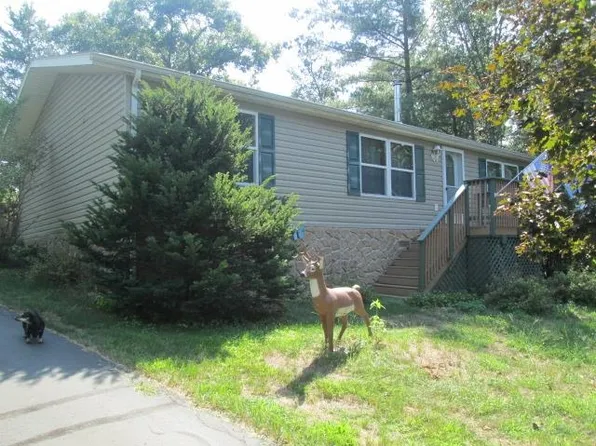 1875 Dyke Dr, Friendship, WI 53934