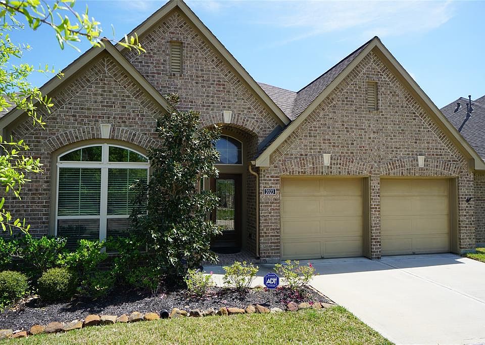 1st image of 2023 Sunset Springs Dr