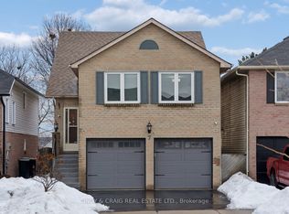 7 Empire Cres, Clarington, ON L1E 1E3