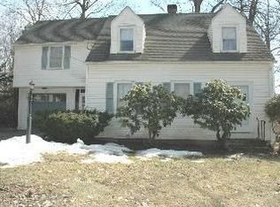 78 Oakdale Ave, Winsted, CT 06098