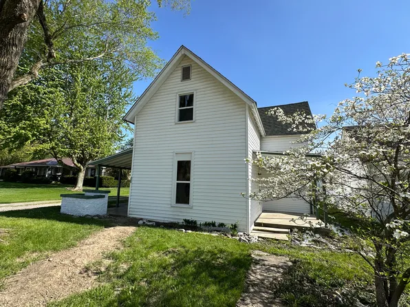 209 E Forest Home St, Roachdale, IN 46172