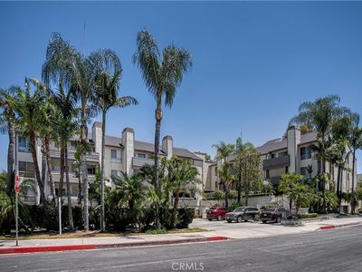 20253 Keswick St APT 102, Winnetka, CA, 91306