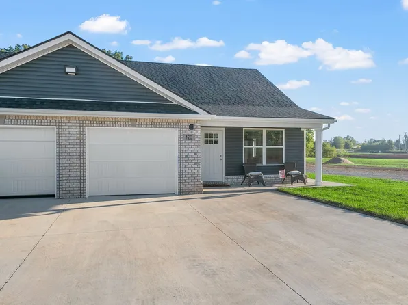 303 Tenneessee Ave, Oak Grove, KY