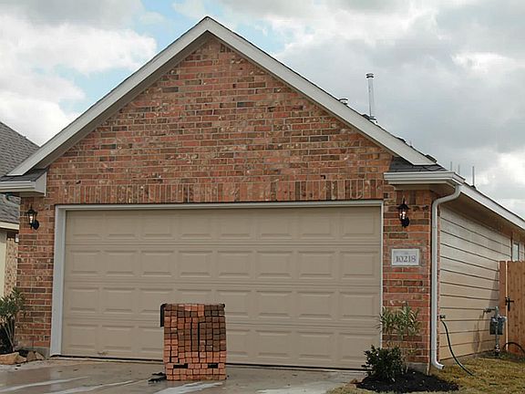 3rd image of 10218 Kentington Oak Dr