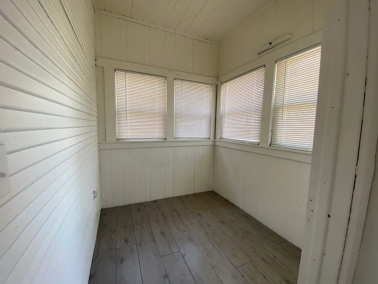One Bedroom Apartment in Downtown Stockton — Photo 21