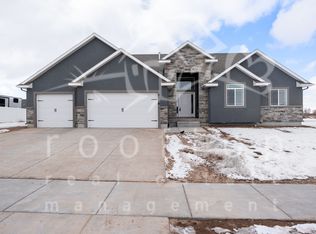 1476 47th St, Idaho Falls, ID 83406