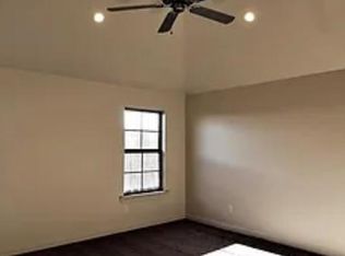 10312 Vernon Dr, Lubbock, TX 79423