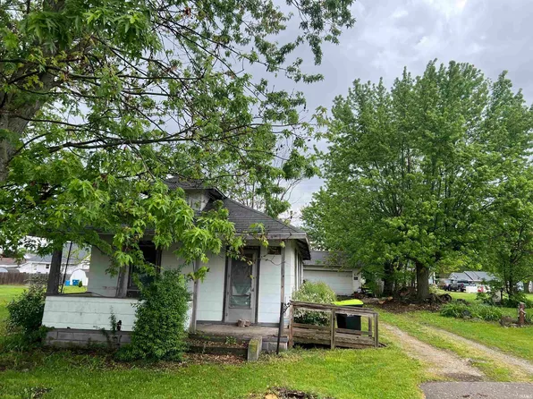 1255 Drover St, Huntington, IN 46750