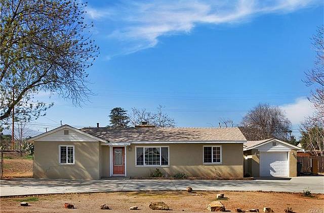 1st image of 19369 Diplomat Ave