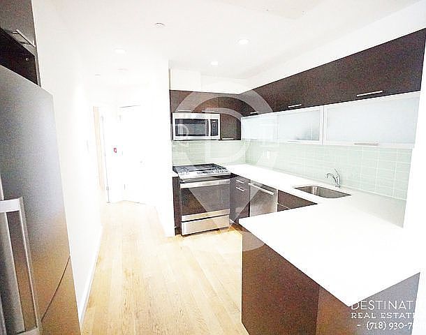 1st image of 639 4th Ave #6G