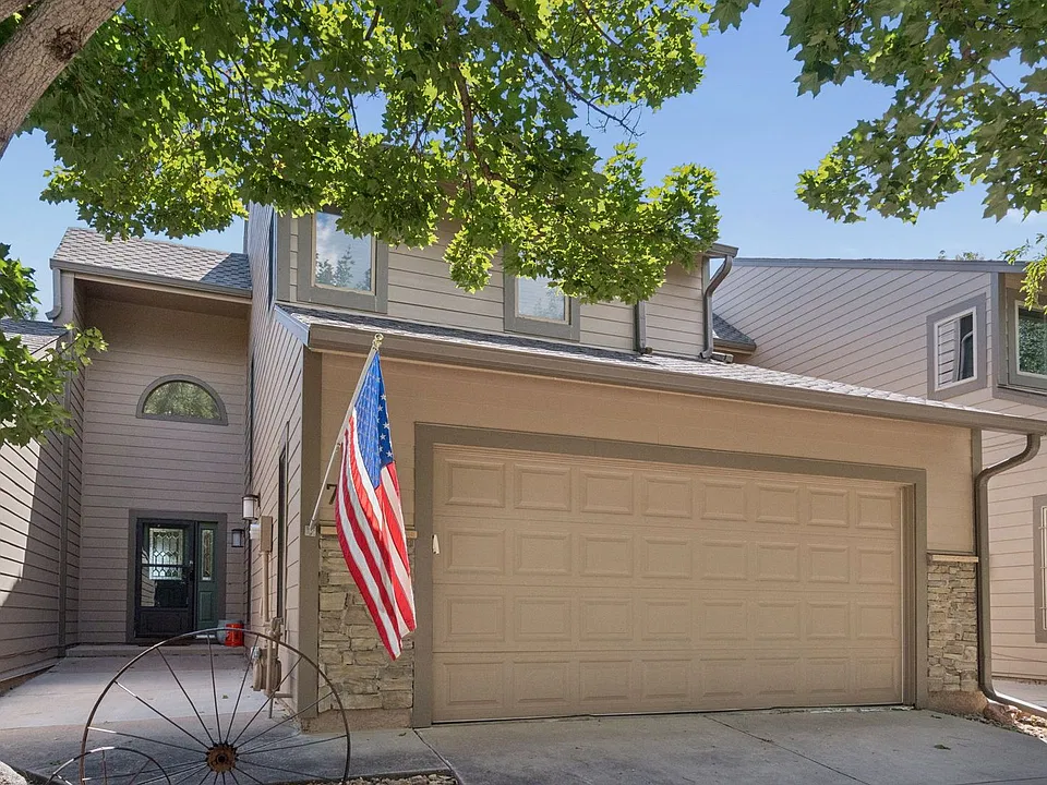 76 Woodbridge Dr