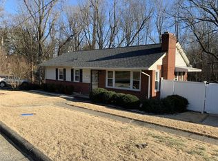 260 E Church St, Mount Airy, NC 27030