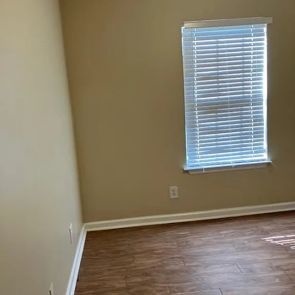 685 Rushing St — Photo 24