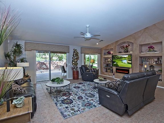 003_Living Room