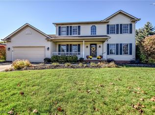 6980 Sturbridge Dr, Painesville, OH 44077