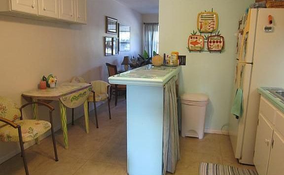 5th image of 13793 Oleander Ave