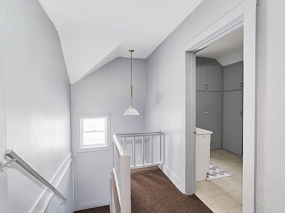 5th image of 410 Ramsdell St #2