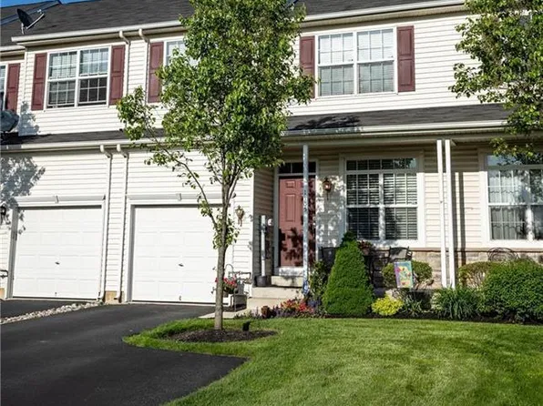 1105 King Way, Breinigsville, PA 18031