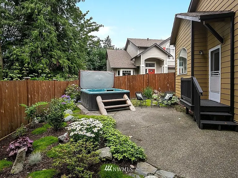 7540 NE 203rd St — Photo 23