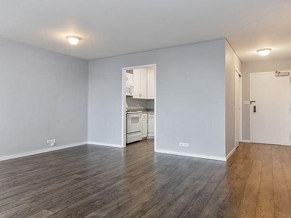 5th image of 3550 N Lake Shore Dr APT 2108